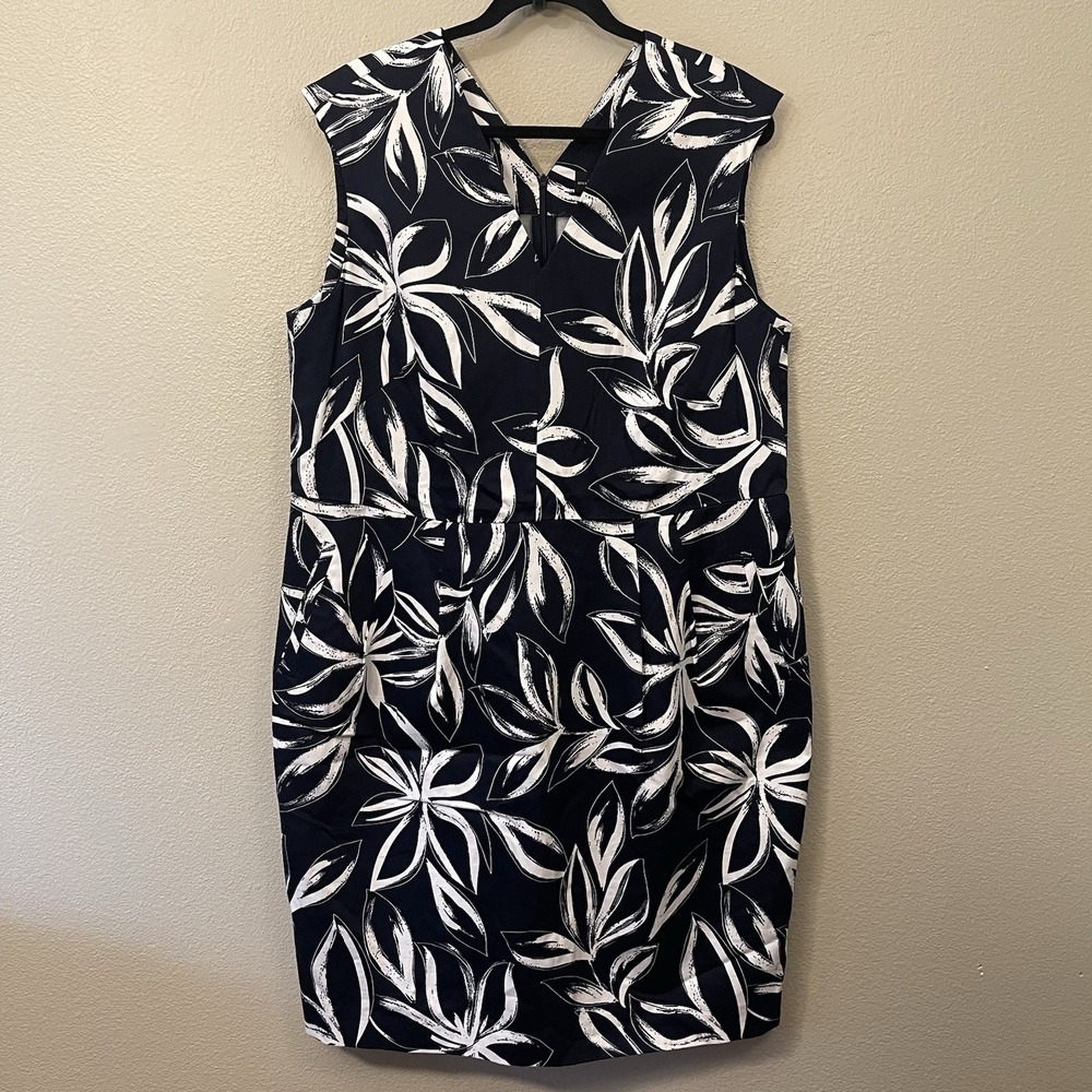 NEW Floral Cocktail Dress Pockets Navy White Vacation Cruise Resort Wear Sz 14